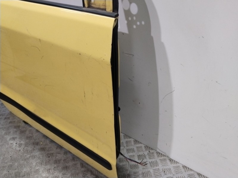 Recambio de puerta delantera derecha para hyundai atos prime (mx) gl referencia OEM IAM 7600406020 AMARILLA OFERTA