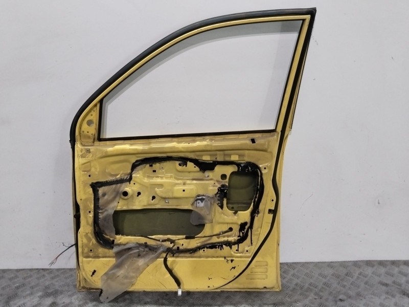 Recambio de puerta delantera derecha para hyundai atos prime (mx) gl referencia OEM IAM 7600406020 AMARILLA OFERTA