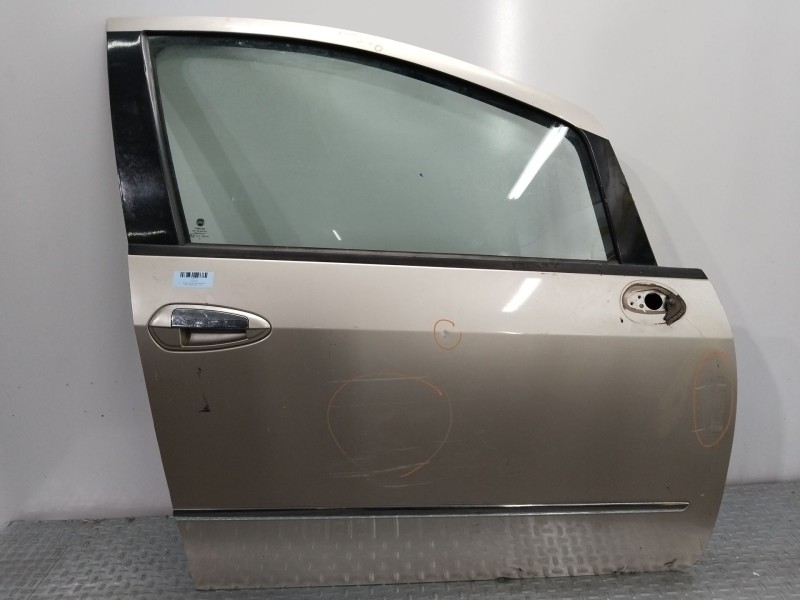 Recambio de puerta delantera derecha para fiat linea (323_, 110_) 1.6 d multijet referencia OEM IAM 52063481  