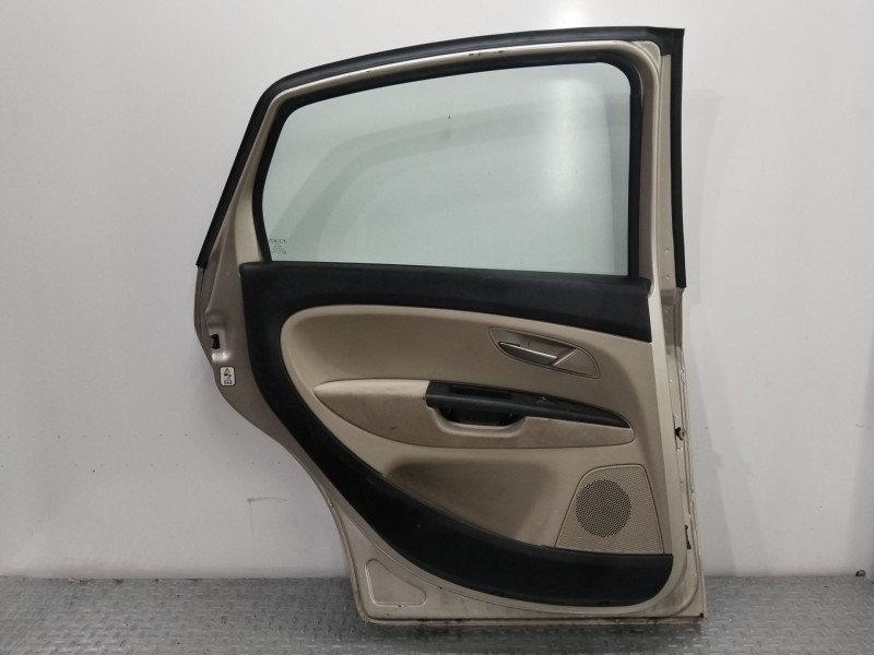 Recambio de puerta trasera izquierda para fiat linea (323_, 110_) 1.6 d multijet referencia OEM IAM 0000052063505  