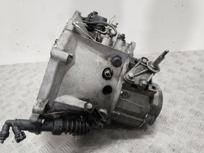 Recambio de caja cambios para peugeot partner monospace (5_, g_) 1.6 hdi 90 referencia OEM IAM 20DP47  