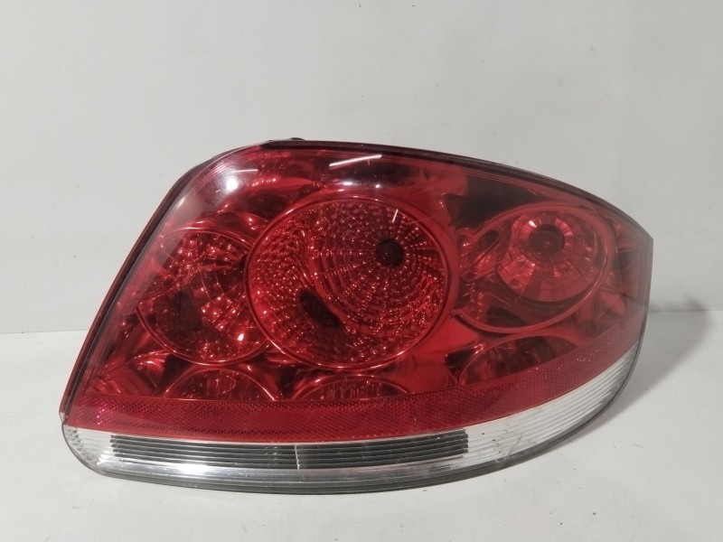 Recambio de piloto trasero derecho para fiat linea (323_, 110_) 1.6 d multijet referencia OEM IAM 51869227  