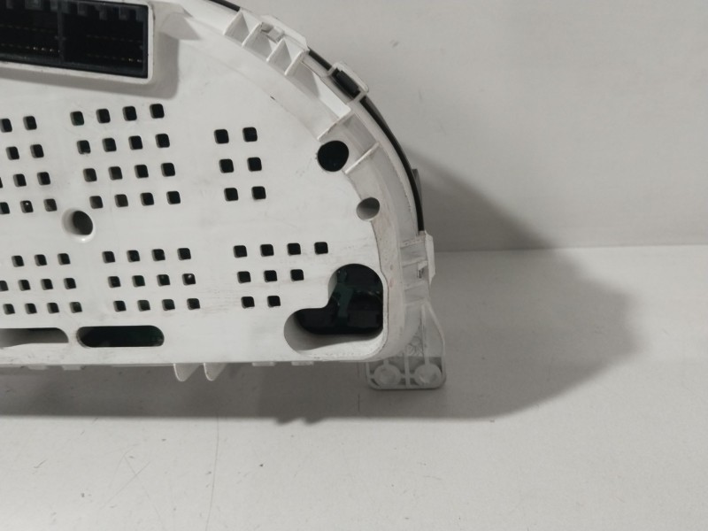 Recambio de cuadro instrumentos para kia sorento i (jc) 2.5 crdi referencia OEM IAM 940133E250  