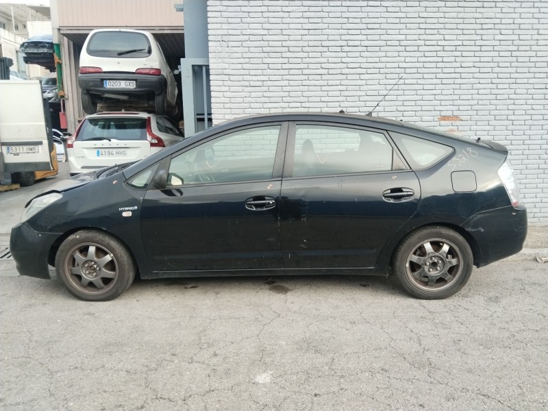 toyota prius liftback (_w2_) del año 2008