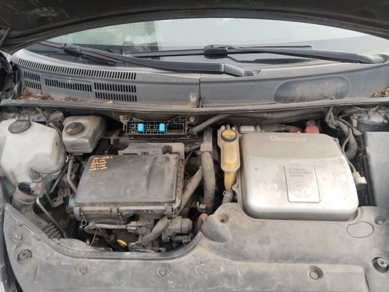 toyota prius liftback (_w2_) del año 2008