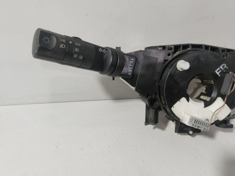 Recambio de mando multifuncion para nissan pathfinder iii (r51) 2.5 dci 4wd referencia OEM IAM 25560EB64B  