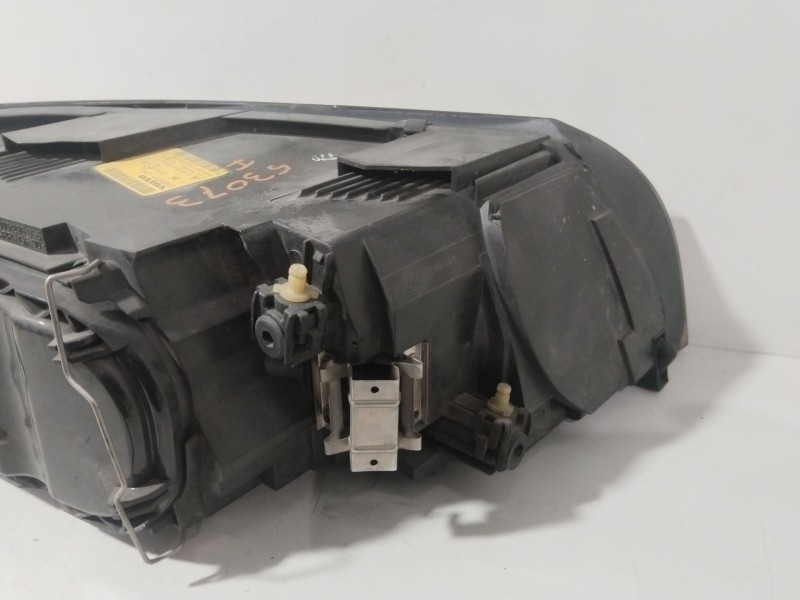 Recambio de faro izquierdo para volvo v50 (545) d5 referencia OEM IAM 31335221  