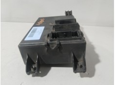 Recambio de caja reles / fusibles para opel corsa d catch me referencia OEM IAM 13279900   2