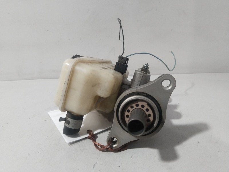 Recambio de bomba freno para nissan pathfinder iii (r51) 2.5 dci 4wd referencia OEM IAM 46010EB326  