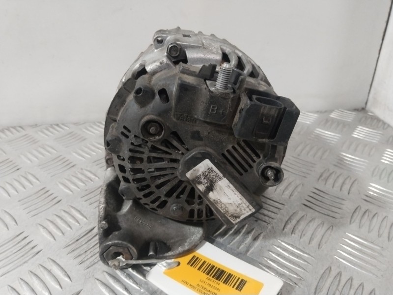 Recambio de alternador para mini mini countryman (r60) one d referencia OEM IAM 12317823291  