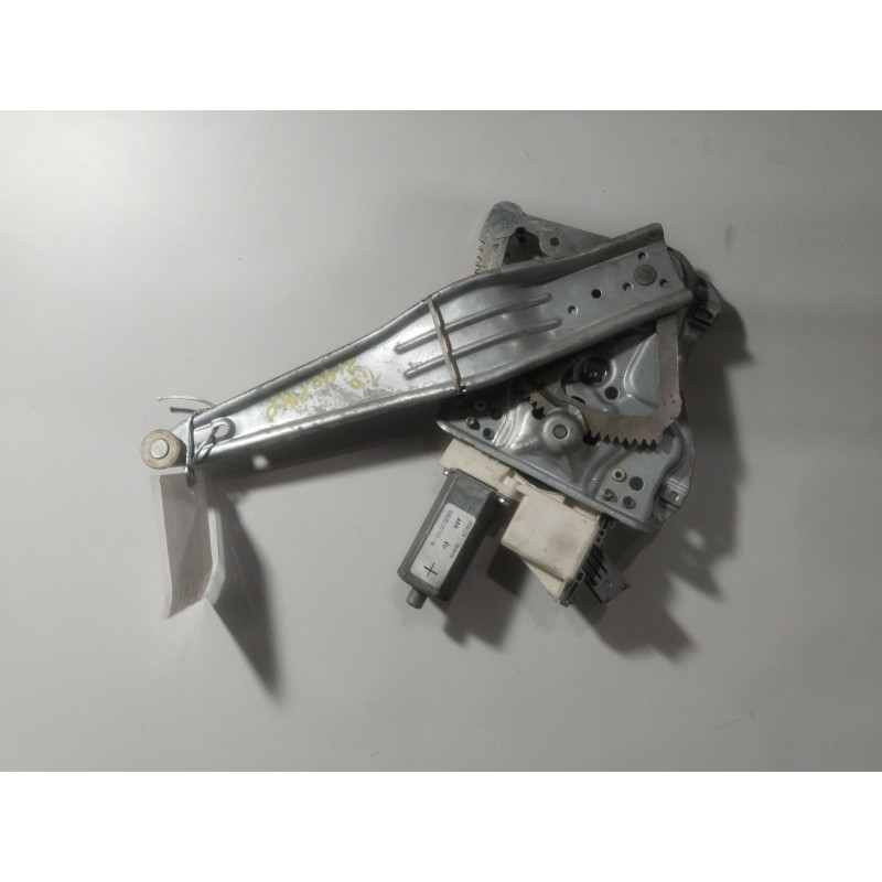 Recambio de elevalunas trasero derecho para toyota avensis berlina (t25) 2.0 d4-d executive berlina (5-ptas.) referencia OEM IAM