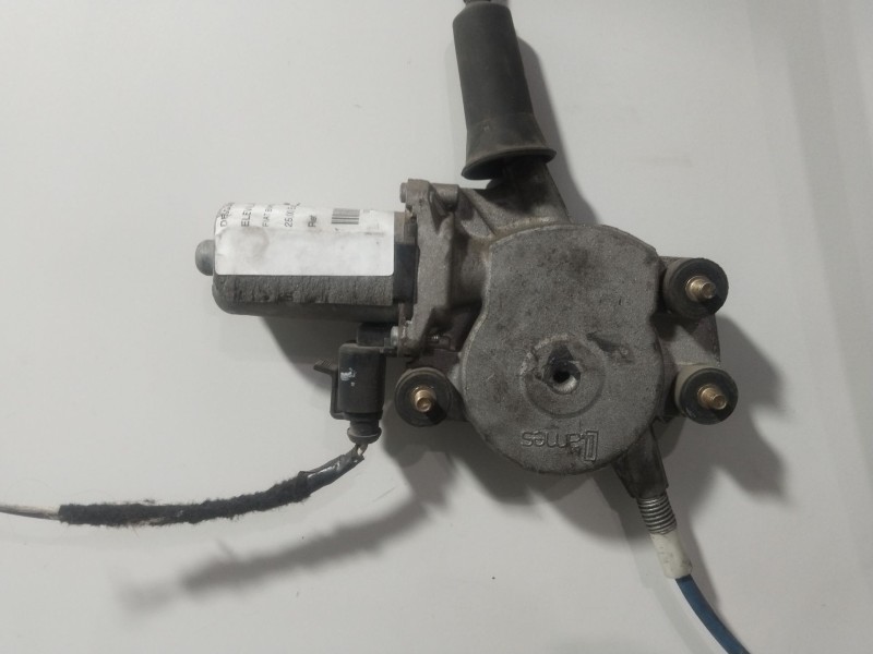 Recambio de elevalunas delantero derecho para fiat bravo (182) 1.9 d s referencia OEM IAM  ELECTRICO 