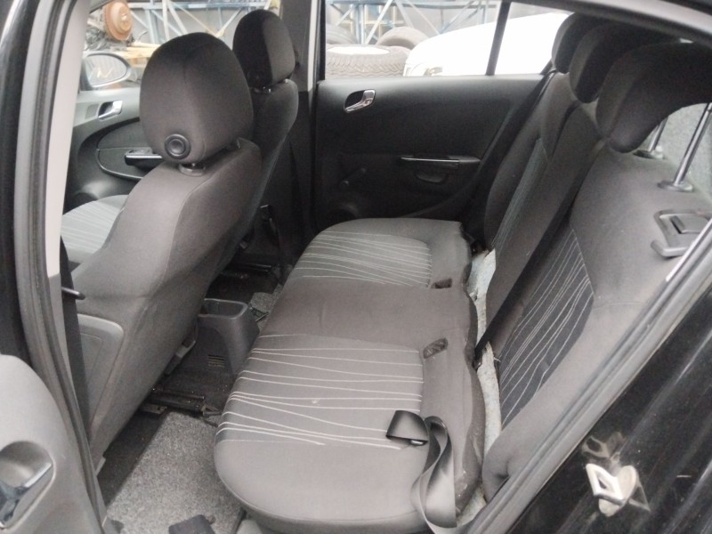 opel corsa d (s07) del año 2006