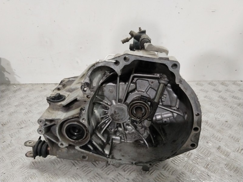 Recambio de caja cambios para nissan almera tino (v10) 1.8 referencia OEM IAM 321006J000  