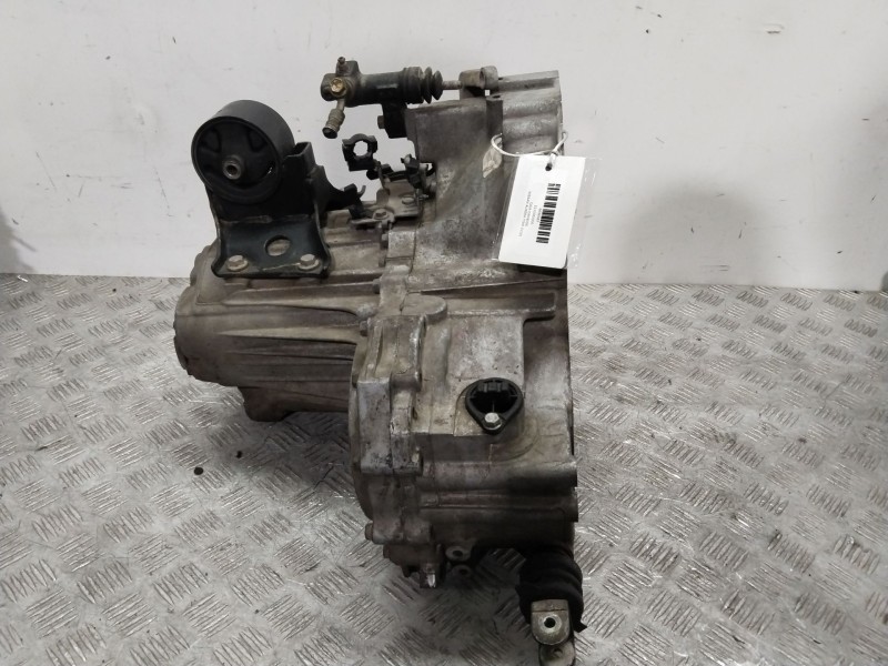 Recambio de caja cambios para nissan almera tino (v10) 1.8 referencia OEM IAM 321006J000  