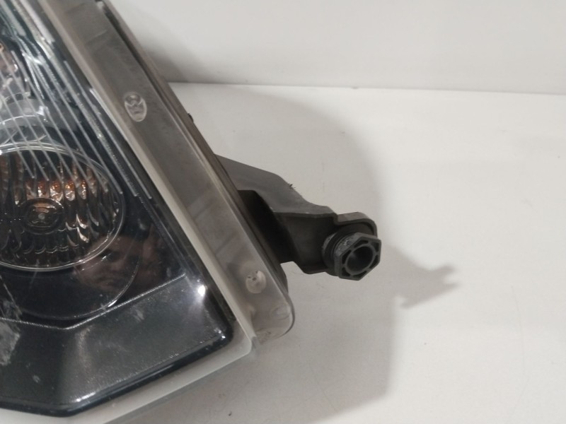 Recambio de faro derecho para volkswagen golf plus v (5m1, 521) 1.6 tdi referencia OEM IAM 5M1941006G  