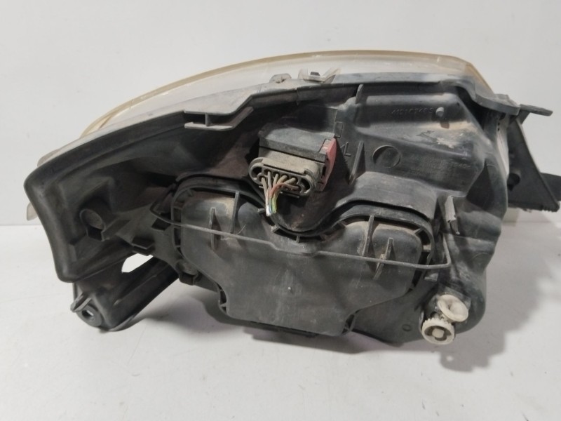 Recambio de faro izquierdo para citroën c3 i (fc_, fn_) 1.4 hdi referencia OEM IAM 620885  