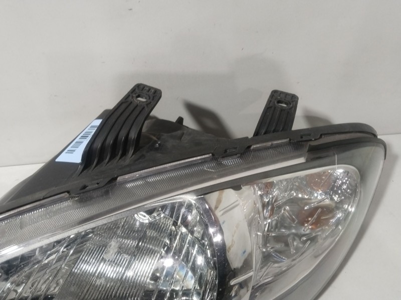 Recambio de faro izquierdo para chevrolet lacetti (j200) 2.0 d referencia OEM IAM 96943712  
