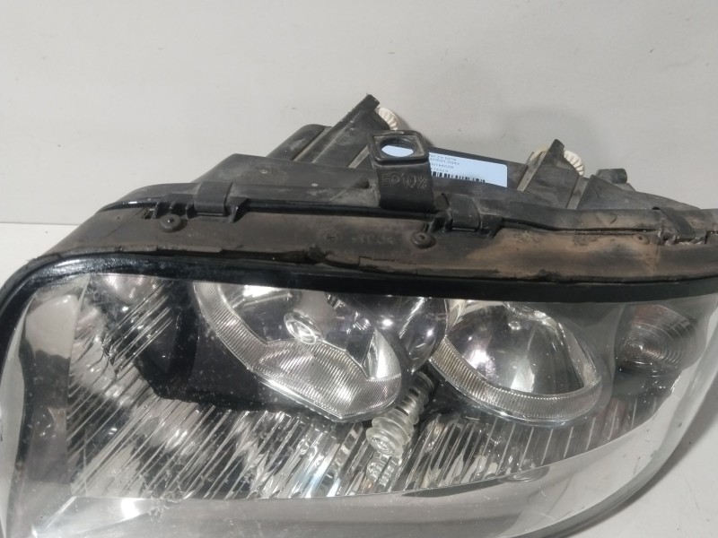 Recambio de faro izquierdo para audi a2 (8z0) 1.6 fsi referencia OEM IAM   