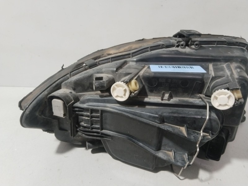 Recambio de faro izquierdo para audi a2 (8z0) 1.6 fsi referencia OEM IAM   