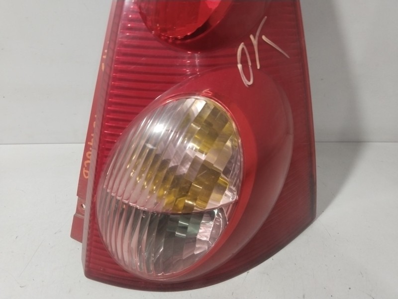 Recambio de piloto trasero derecho para peugeot 107 (pm_, pn_) 1.0 referencia OEM IAM 6351X6  