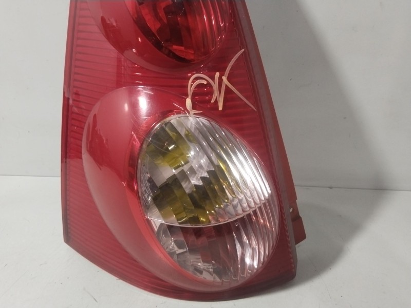 Recambio de piloto trasero izquierdo para peugeot 107 (pm_, pn_) 1.0 referencia OEM IAM 6350X6  