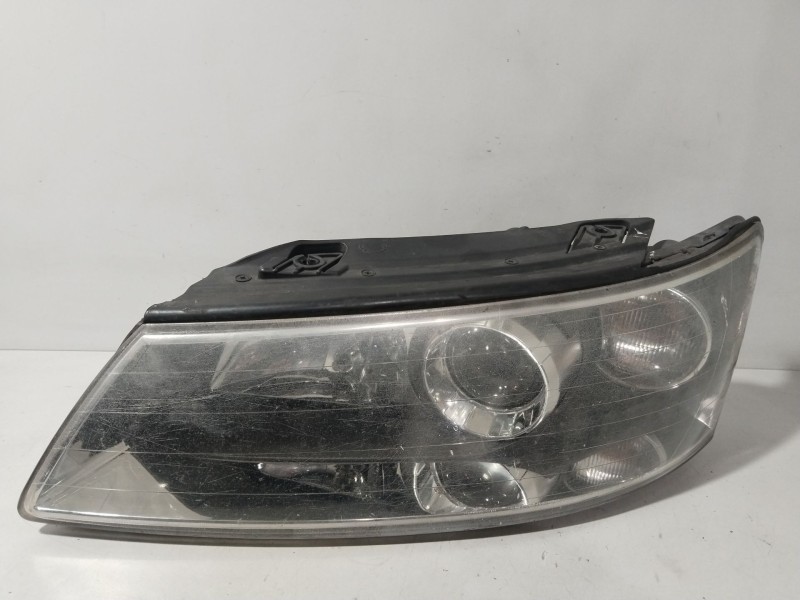 Recambio de faro izquierdo para hyundai sonata v (nf) 2.0 crdi referencia OEM IAM 921013KXXX  
