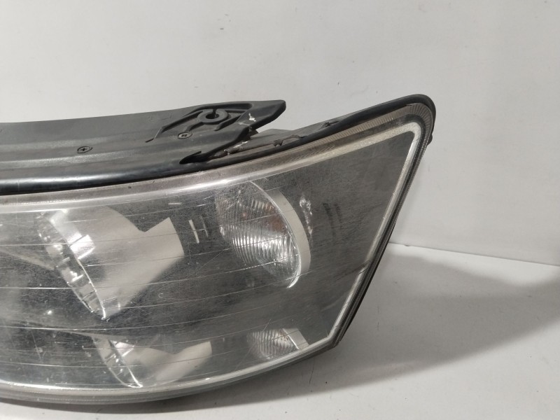 Recambio de faro izquierdo para hyundai sonata v (nf) 2.0 crdi referencia OEM IAM 921013KXXX  