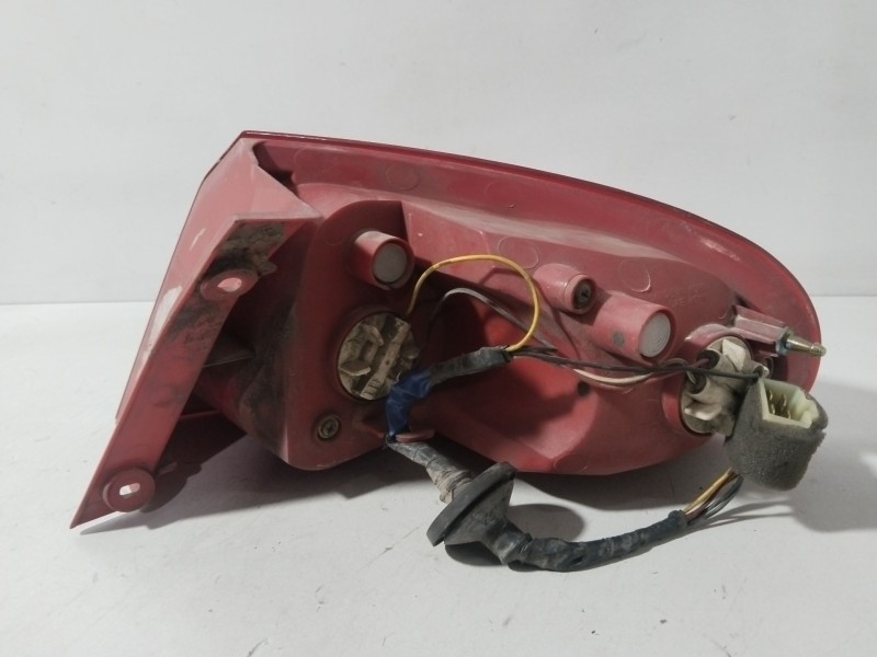 Recambio de piloto trasero izquierdo para chevrolet lacetti (j200) 2.0 d referencia OEM IAM 201192L  