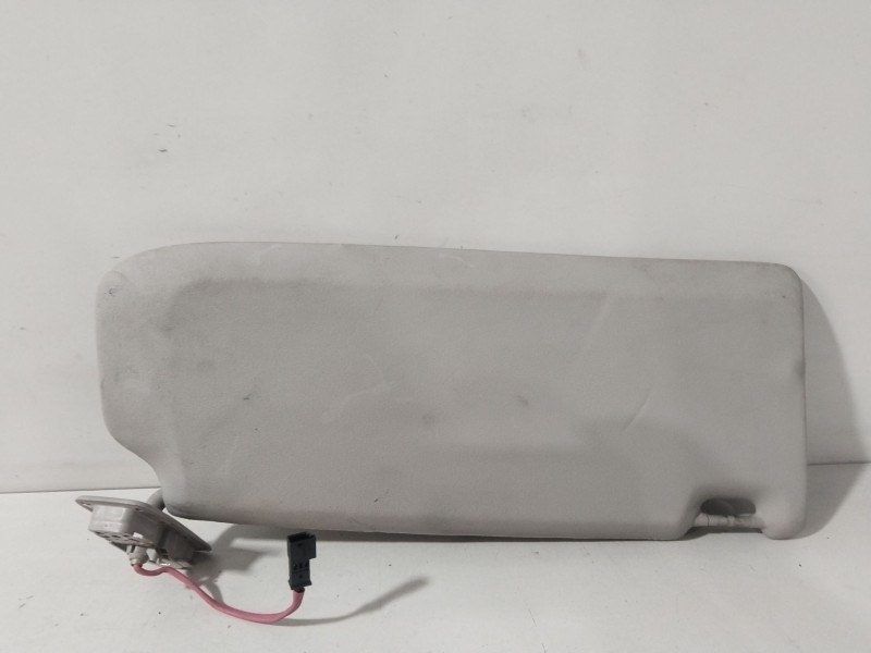 Recambio de parasol izquierdo para volvo v50 (545) d5 referencia OEM IAM 30715633  