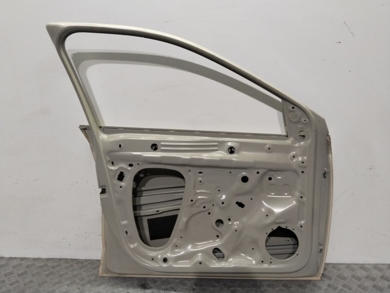 Recambio de puerta delantera izquierda para skoda fabia iv (pj3) 1.0 tsi referencia OEM IAM 6VA831599 6VA831311 