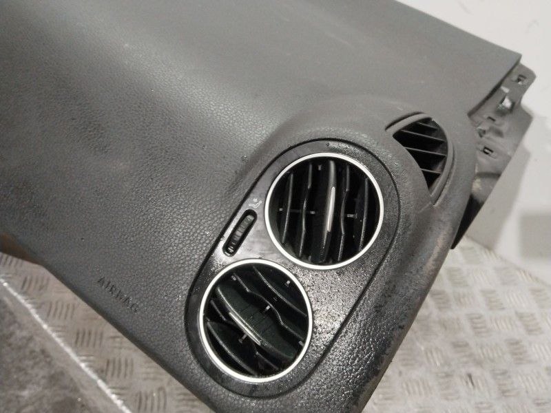 Recambio de salpicadero para volkswagen golf plus v (5m1, 521) 1.6 tdi referencia OEM IAM 5M1857001A  