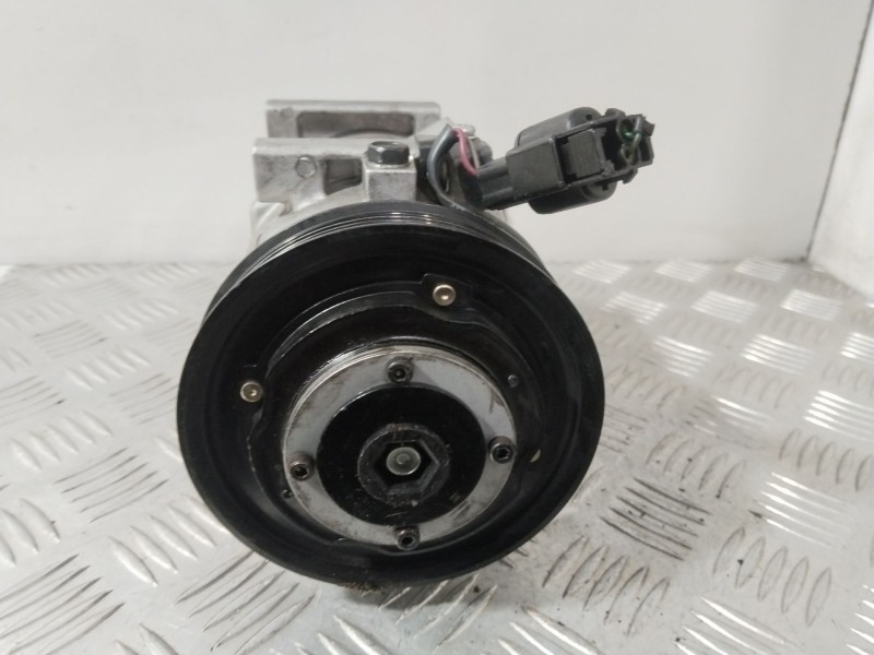 Recambio de compresor aire acondicionado para kia rio iii (ub) 1.25 cvvt referencia OEM IAM 977011W100  