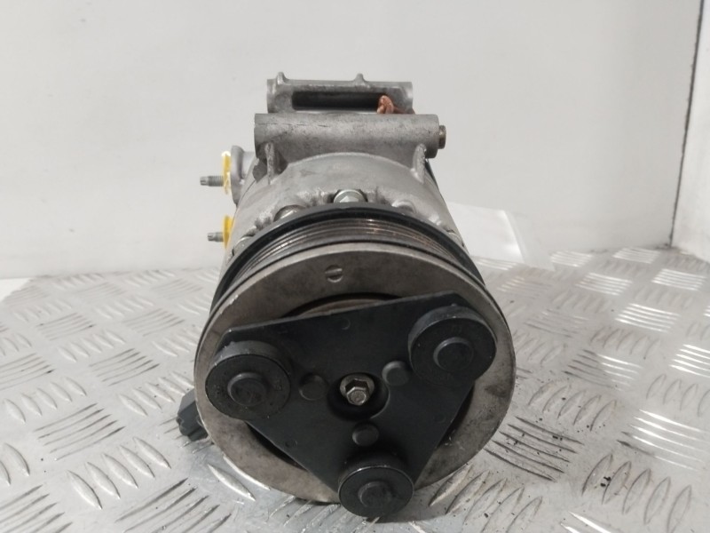 Recambio de compresor aire acondicionado para ford focus iii 1.6 tdci referencia OEM IAM 1722070  