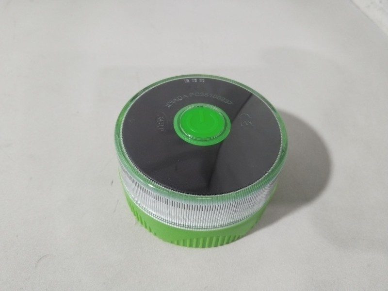 Recambio de herramientas para material nuevo referencia OEM IAM BALIZA DE EMERGENCIA 54904 