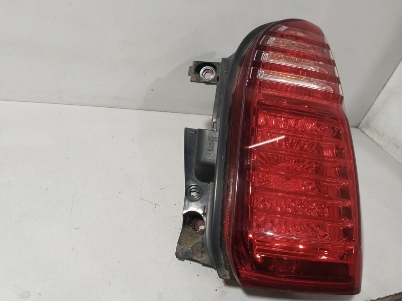 Recambio de piloto trasero derecho para peugeot 5008 (0u_, 0e_) 1.6 16v referencia OEM IAM 6351KH 9672666680 