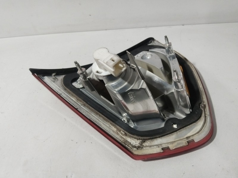 Recambio de piloto porton trasero izquierdo para citroën c4 picasso i monospace (ud_) 1.6 hdi referencia OEM IAM 9653547777  