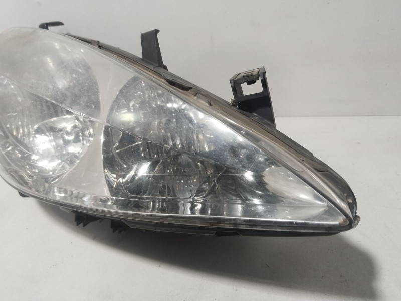 Recambio de faro derecho para peugeot 307 sw (3h) 1.6 hdi 110 referencia OEM IAM 9646291780  