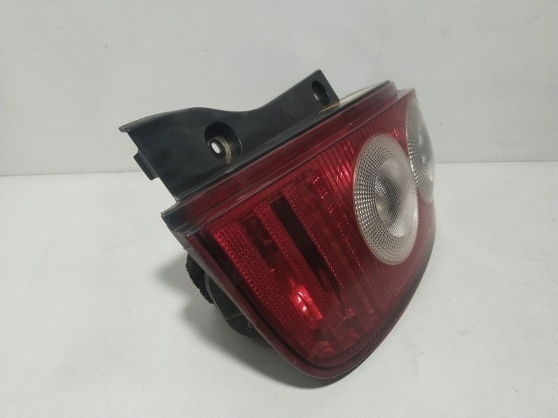 Recambio de piloto trasero derecho para nissan micra iii (k12) 1.4 16v referencia OEM IAM 26550BC500  