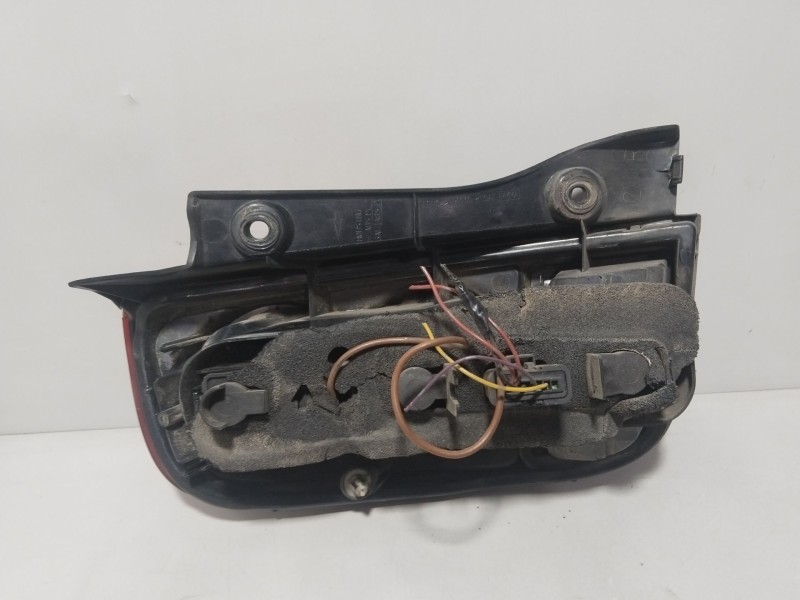 Recambio de piloto trasero derecho para nissan micra iii (k12) 1.4 16v referencia OEM IAM 26550BC500  