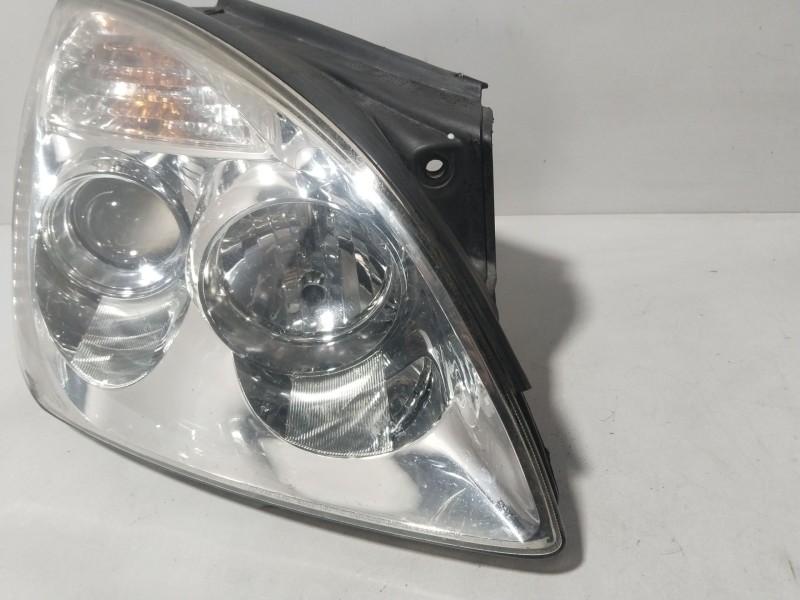 Recambio de faro derecho para kia carens iii monospace (un) 2.0 crdi 140 referencia OEM IAM 921021D0  