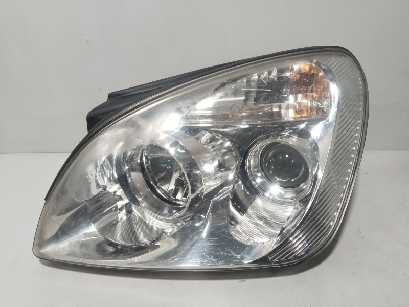 Recambio de faro izquierdo para kia carens iii monospace (un) 2.0 crdi 140 referencia OEM IAM 921011D0  