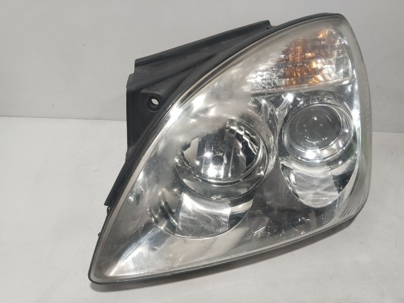 Recambio de faro izquierdo para kia carens iii monospace (un) 2.0 crdi 140 referencia OEM IAM 921011D0  