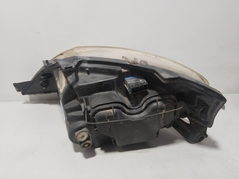 Recambio de faro derecho para citroën c3 i (fc_, fn_) 1.4 i referencia OEM IAM 41200748D  
