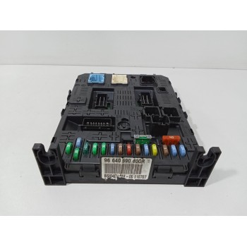 CAJA RELES / FUSIBLES 96640590800R 