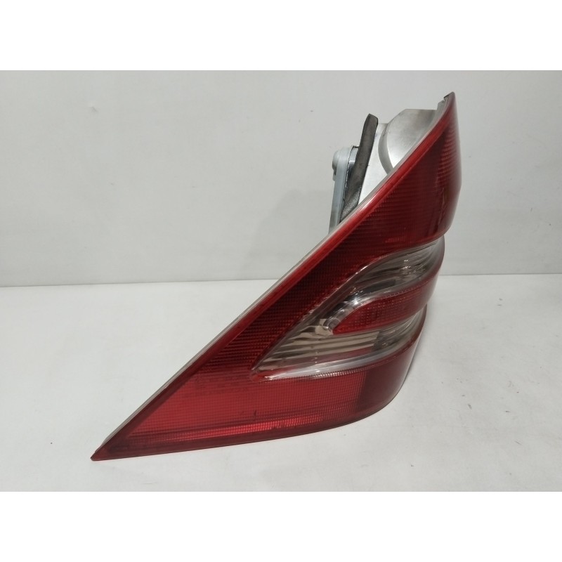 Recambio de piloto trasero izquierdo para mercedes-benz clase c (w203) c 200 kompressor (203.045) referencia OEM IAM 22016684  