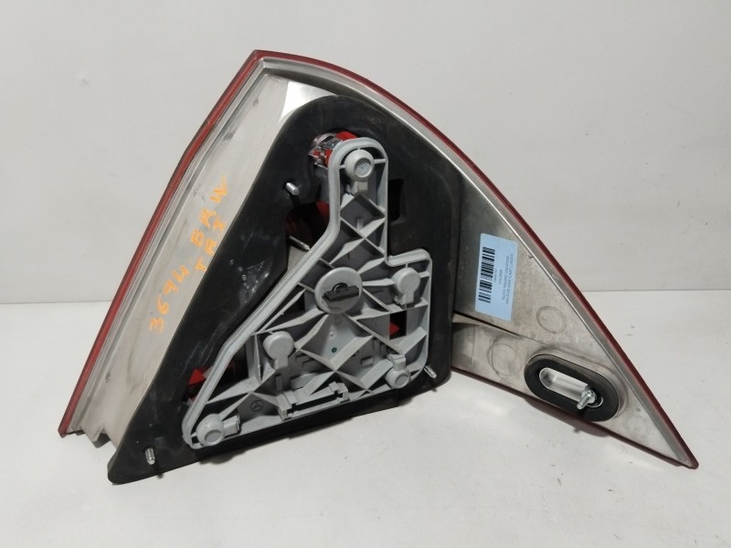 Recambio de piloto trasero izquierdo para mercedes-benz clase c (w203) c 200 kompressor (203.045) referencia OEM IAM 22016684  