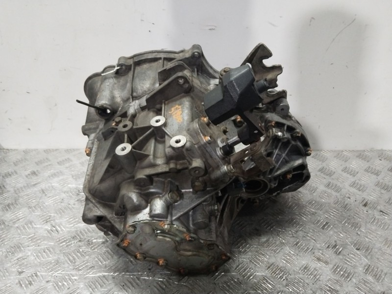 Recambio de caja cambios para chevrolet captiva (c100, c140) 2.0 d 4wd referencia OEM IAM GK011584 011584 
