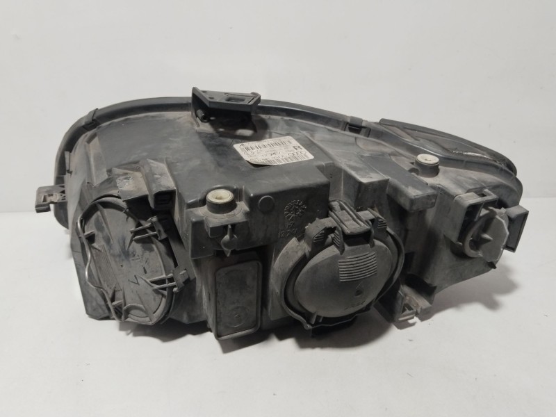 Recambio de faro derecho para audi a4 b7 avant (8ed) 2.0 tdi 16v referencia OEM IAM 8E0941004AJ  
