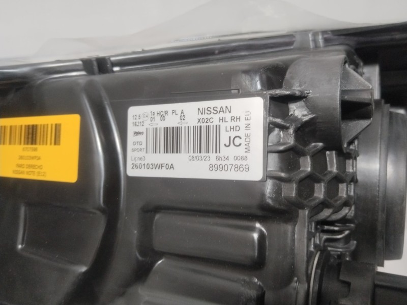 Recambio de faro derecho para nissan note (e12) 1.5 dci referencia OEM IAM 260103WF0A  